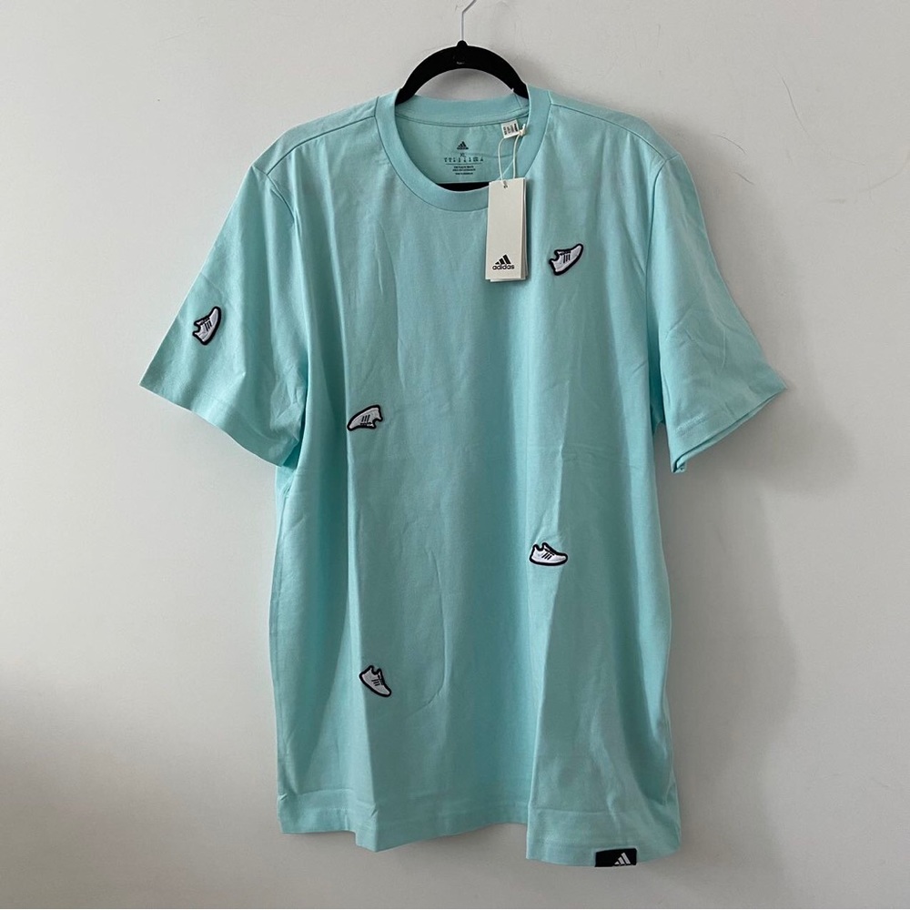 Men’s Adidas Sportswear Undeniable Tee Size XL